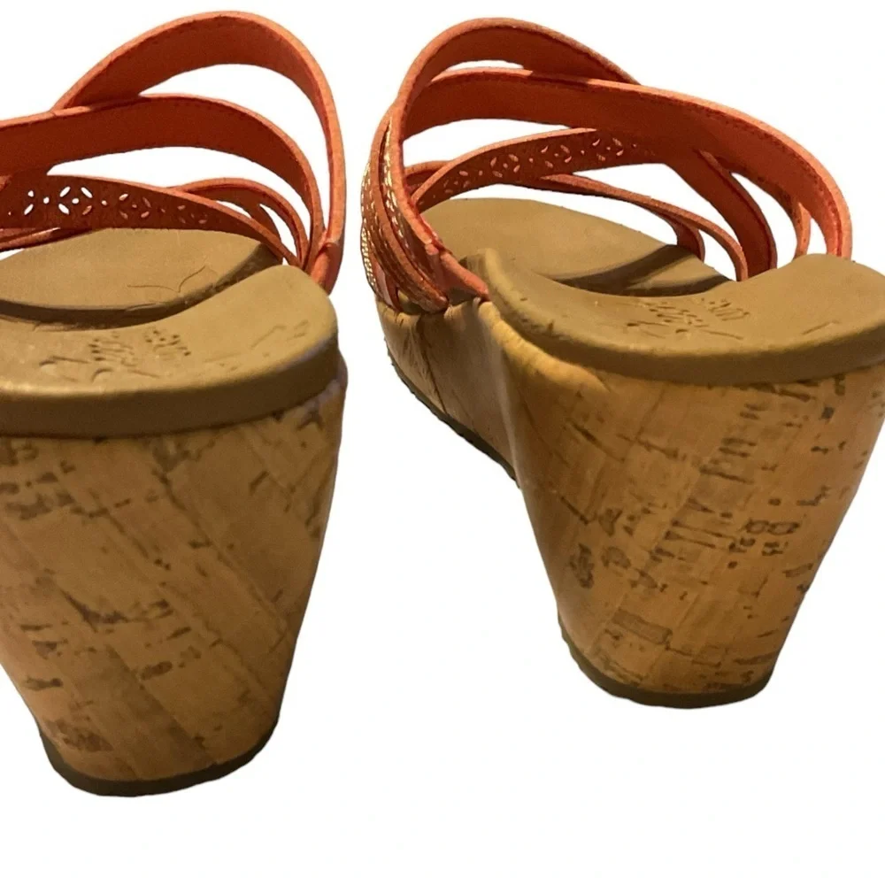 Sketchers Luxe Foam Tiger‎ Posee Coral Sandal size 11